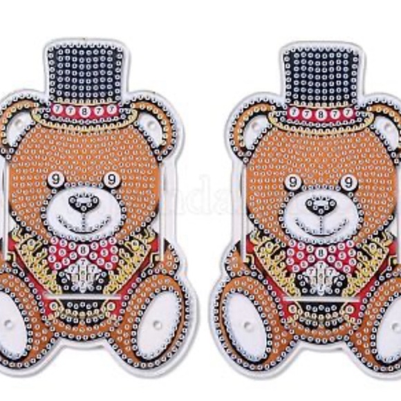 DIY diamond art teddy bear pencil holder craft - Picture 4 of 8